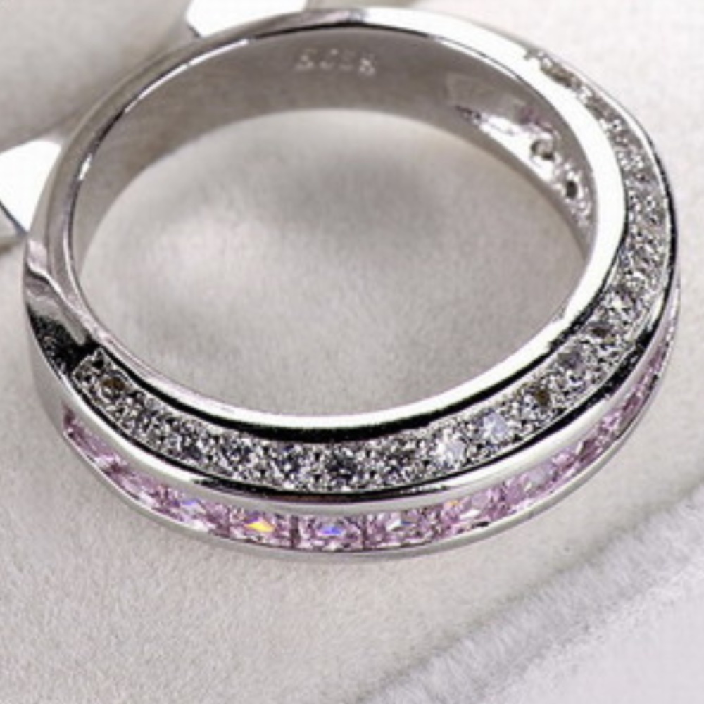 New ring white gold filled